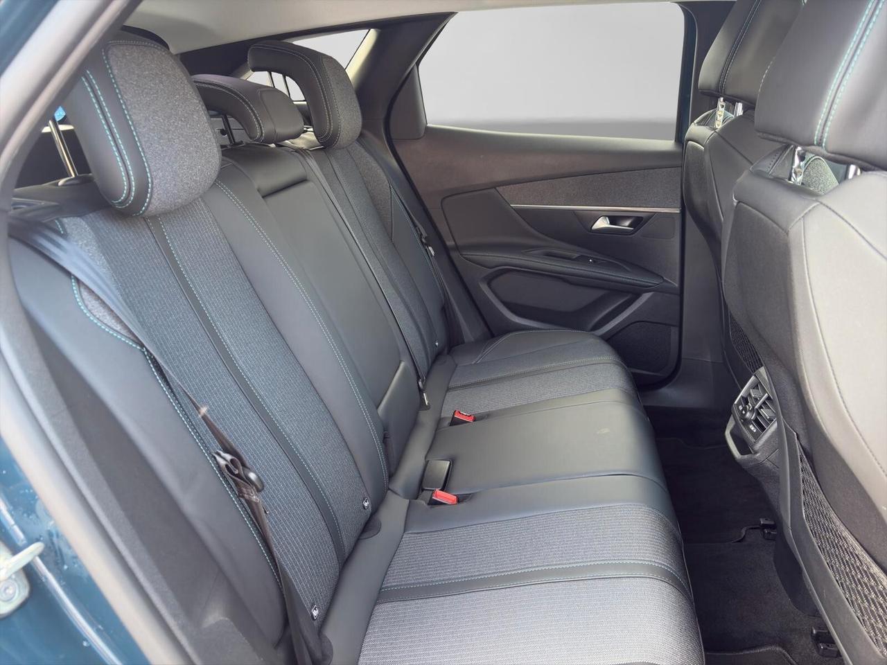 Peugeot 3008 BlueHDi 130 Allure Pack PREZZO REALE