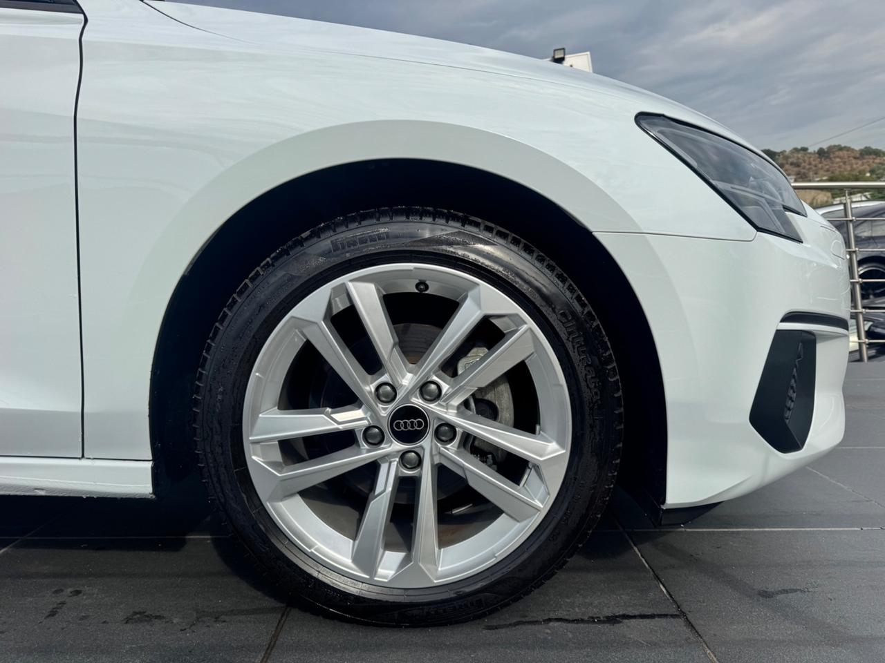 Audi A3 SPB 30 TDI 2.0 116cv S tronic s line ok neopatentati