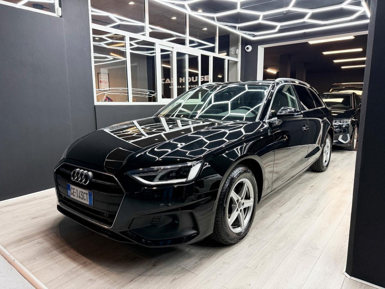 Audi A4 Avant 35 2.0 TDI 163 CV S tronic