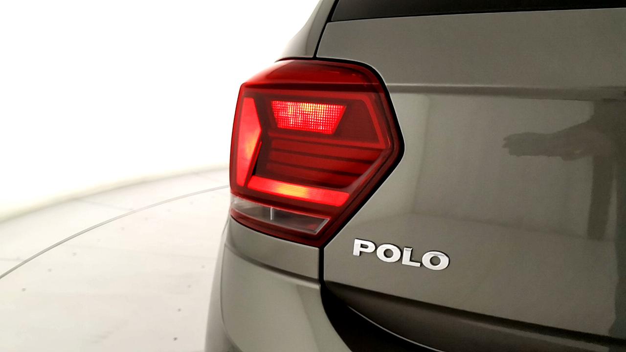 VOLKSWAGEN Polo VI 2017 - Polo 5p 1.0 tgi Trendline 90cv my19