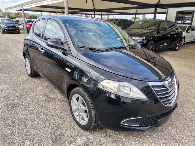 LANCIA Ypsilon 1.2 69 CV 5 porte Gold