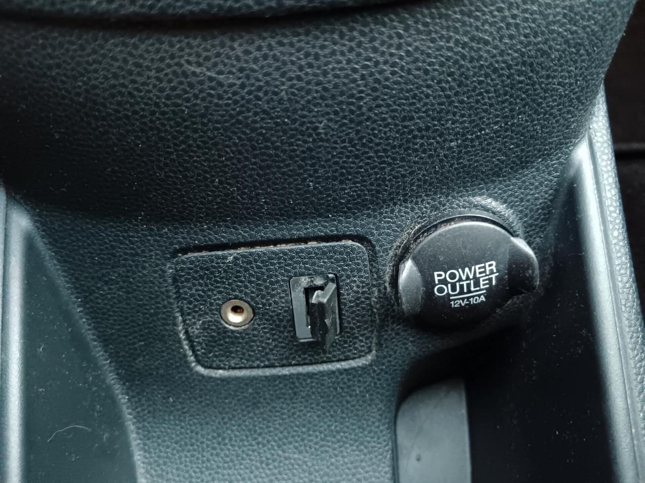 Ford Fiesta 1.4 TDCI 68CV TITANIUM NUOVISSIMA