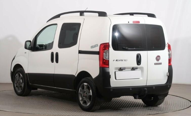 Fiat Fiorino 1.3 MJT 95CV Combinato Adventure