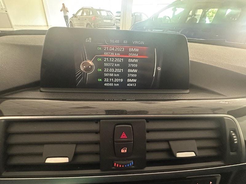 BMW Serie 3 (F30/31) 318d xDrive Sport