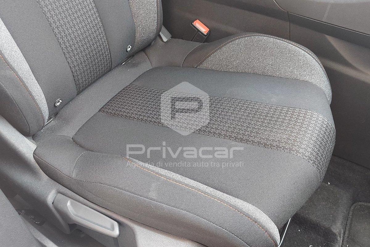 PEUGEOT 3008 PureTech Turbo 130 S&S EAT8 Active Pack