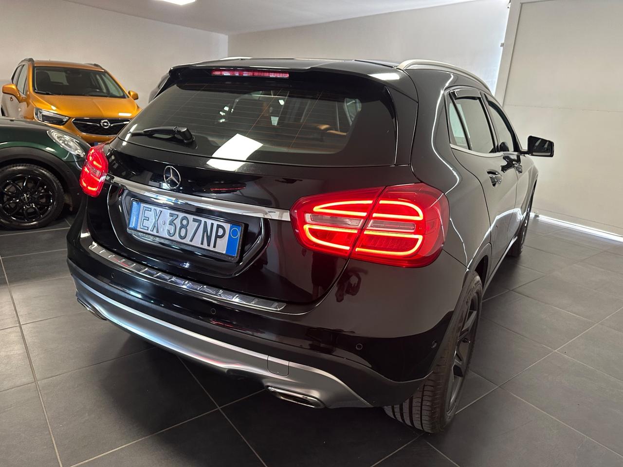 MERCEDES-BENZ GLA 220 CDI 170CV AUTOMATICA SPORT
