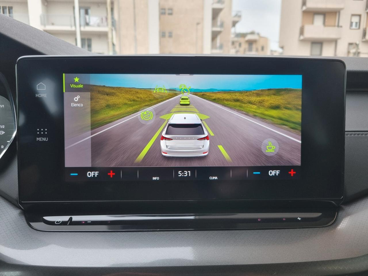 Skoda Octavia 2.0 TDI EVO SCR DSG Wagon Ambition