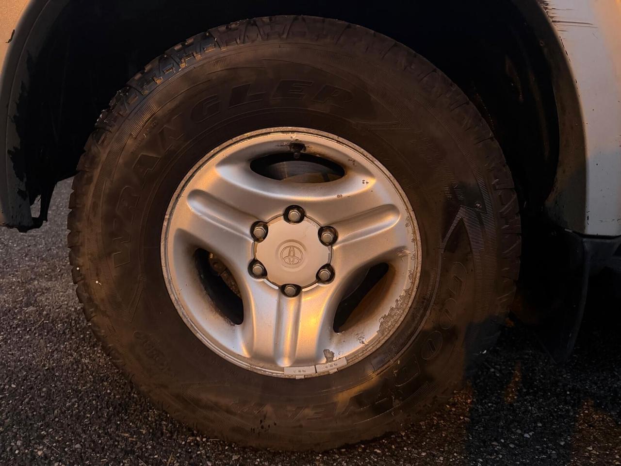 Toyota Land Cruiser 3.0 Tdi D-4D cat 3 porte KDJ90 GX