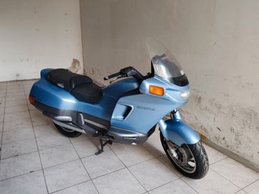 Honda PC 800 Pacific Coast