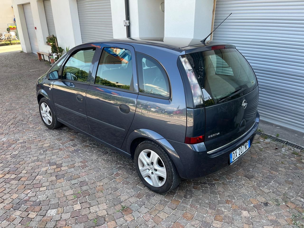 Opel Meriva 1.4 16V Enjoy