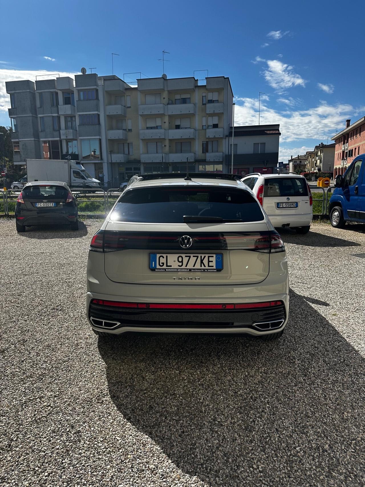 Volkswagen Taigo 1.0 TSI 110 CV DSG R-Line