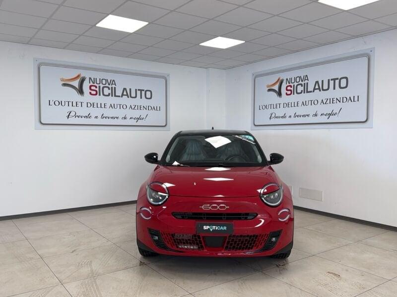FIAT 600 600 Hybrid 110 CV DCT MHEV La Prima II