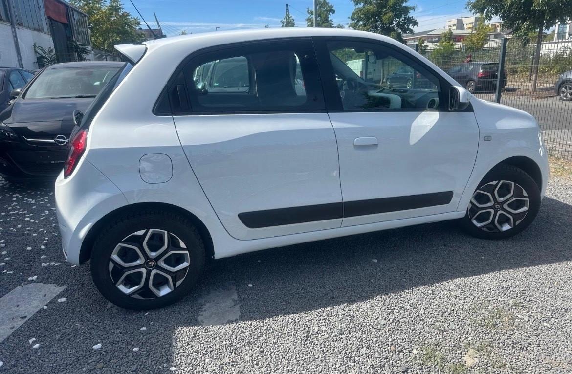 Renault Twingo nuovo mod Limited Intens Cambio Manuale
