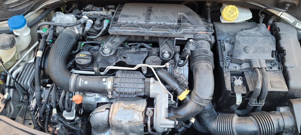 Peugeot 207 1.4 HDi 70CV 5p. Active