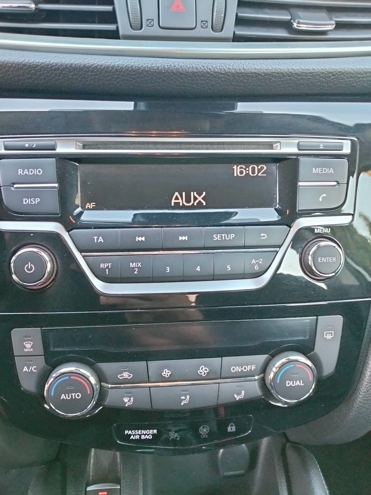 Nissan Qashqai 1.5 dCi N-Connecta