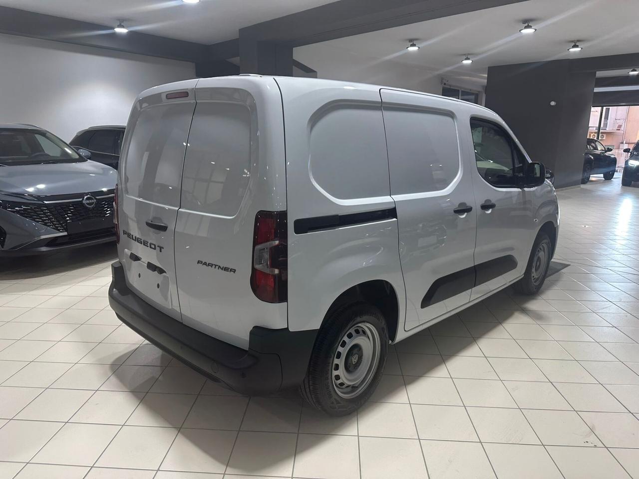 Peugeot Partner BlueHDi 100 S&S NUOVO/KM0