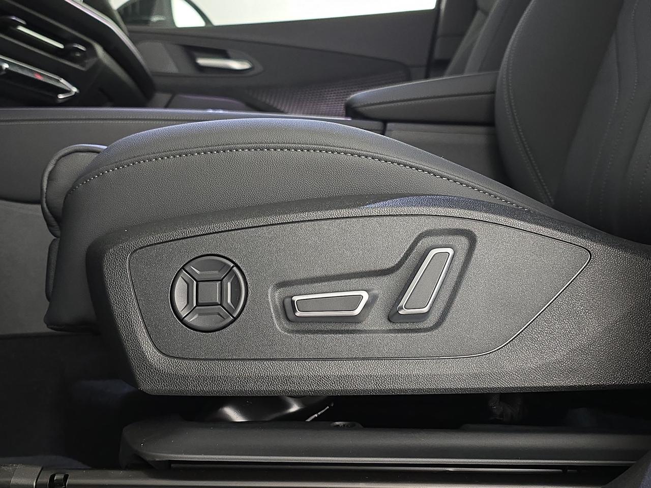 Audi Q3 2.0 tdi s line edition 150cv s-tronic