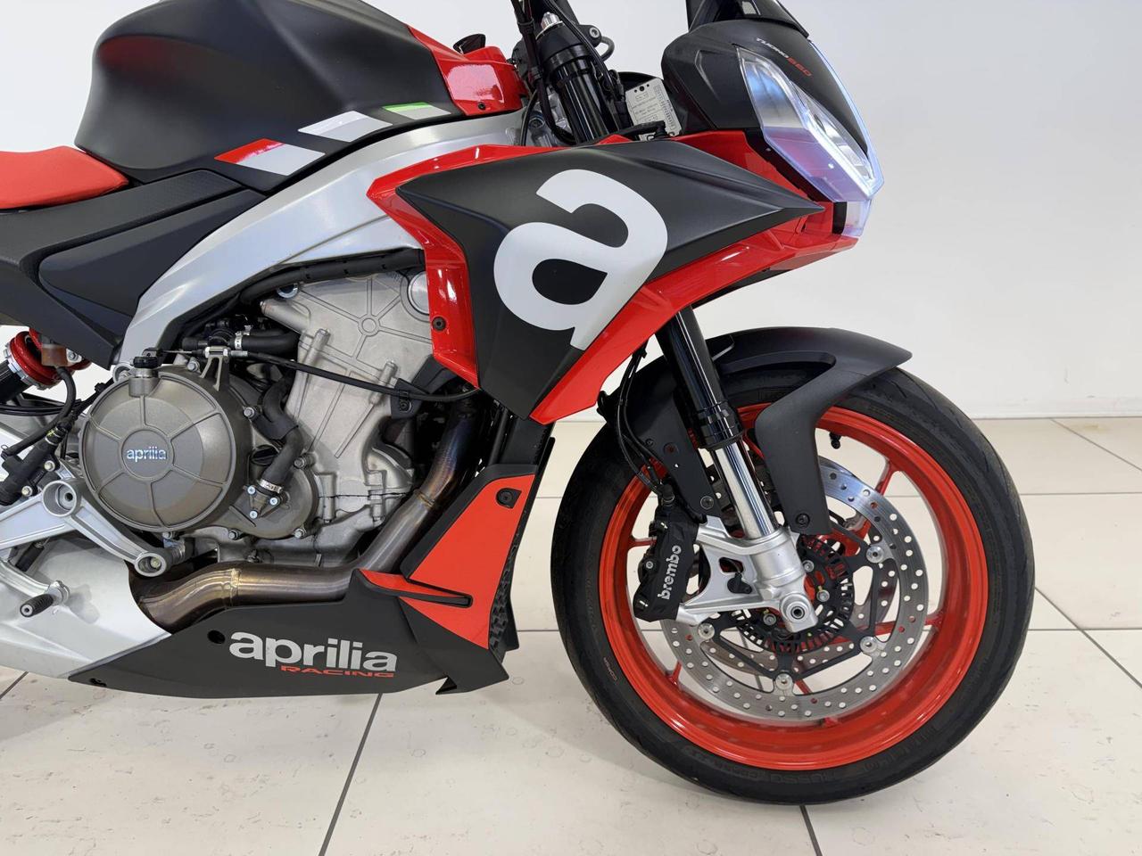 APRILIA Tuono 660