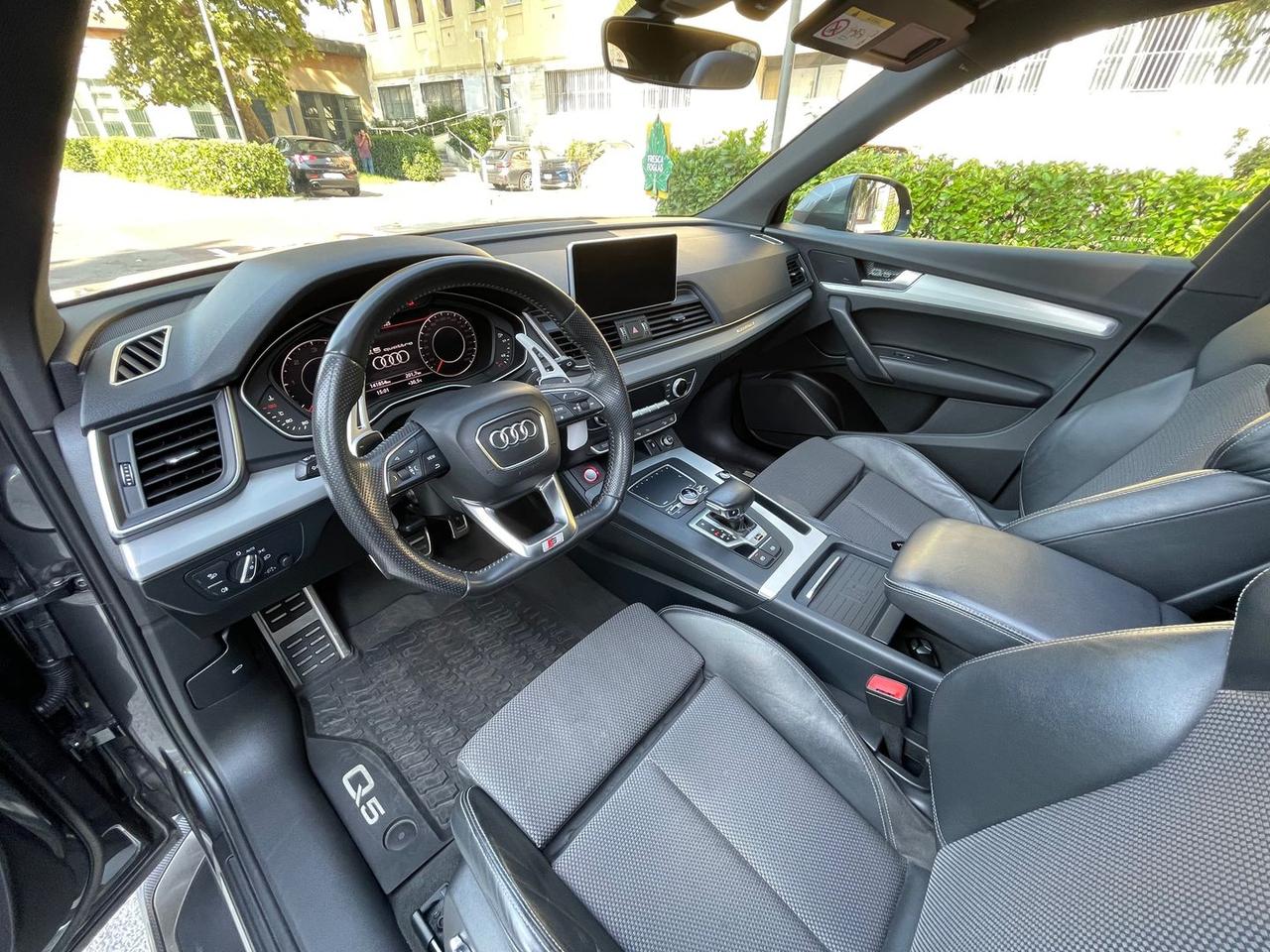 Audi Q5 S Line Plus 3.0 50 TDI #6981
