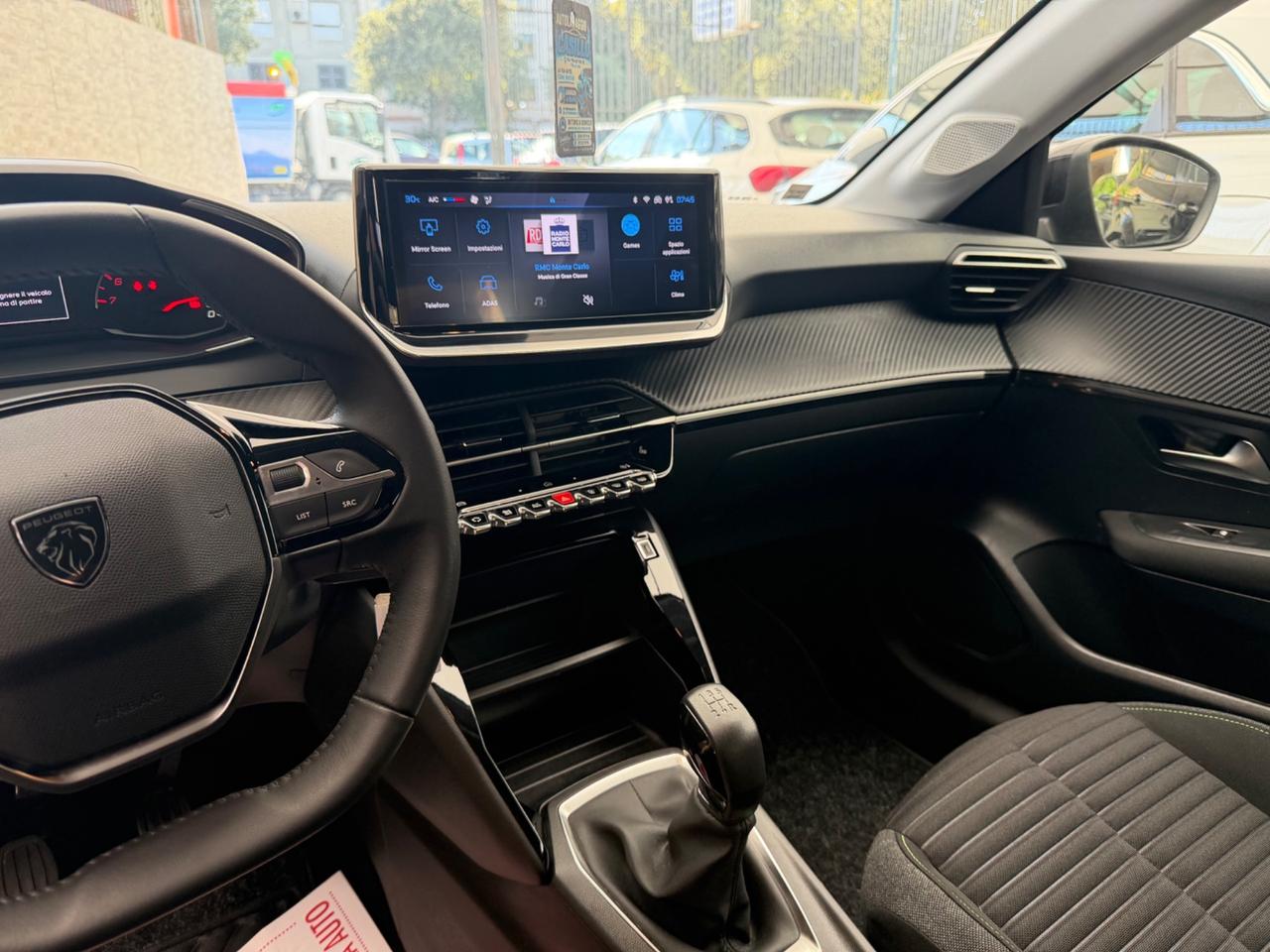 Peugeot 208 1.2 benzina 2024