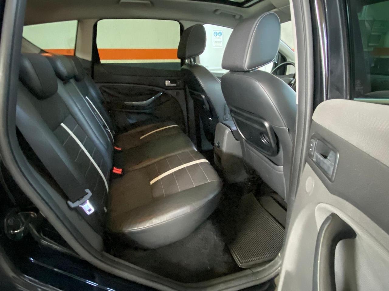 Ford Kuga 2.0 TDCi 136 CV 2WD Titanium