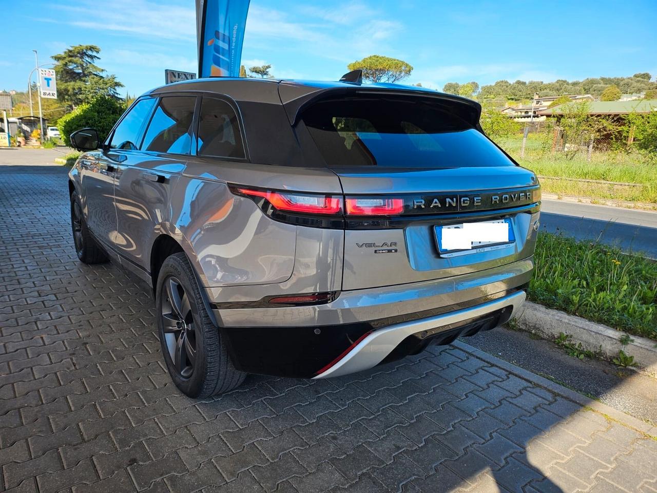 Land Rover Range Rover Velar Range Rover Velar 2.0D I4 240 CV R-Dynamic HSE BELLISSIMO!!! TETTO PANORAMA APRIBILE, FULL FULL!!!!!!