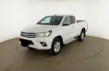Toyota Hilux 2.4 D-4D 4WD 2 porte Extra Cab Lounge Spor