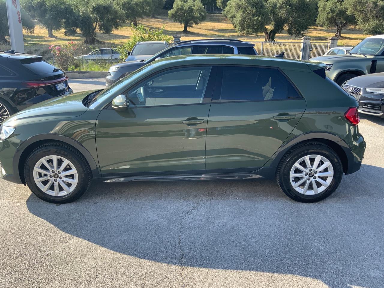 Audi A1 allstreet 30 TFSI S tronic Business