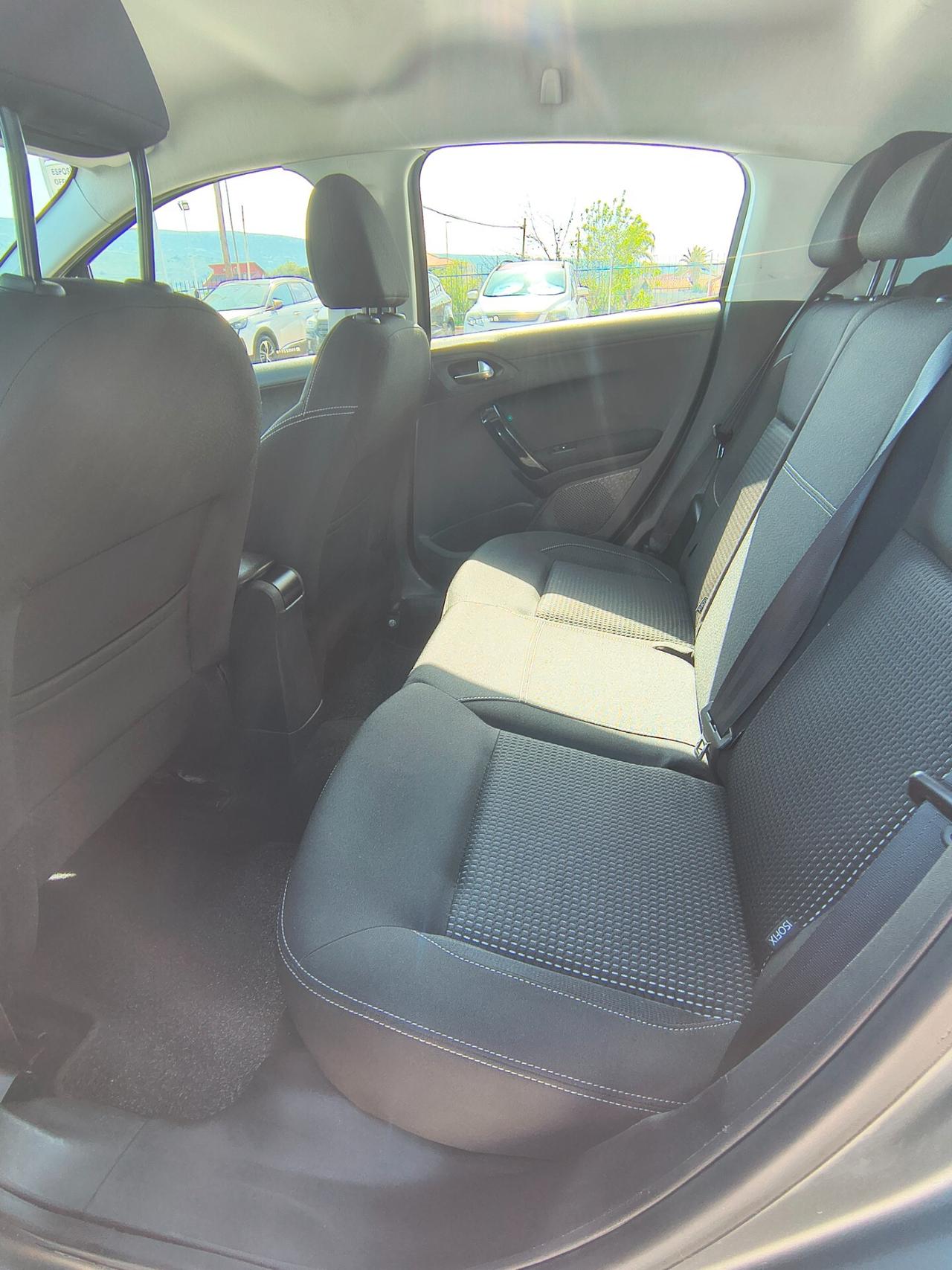 Peugeot 208 BlueHDi 75 5 porte Allure ICE Grey