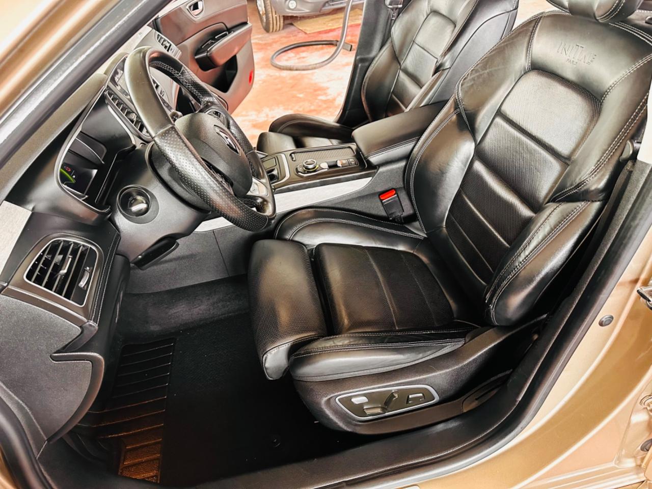 Renault Talisman 1.6 dCi 160CV Initiale PARIS