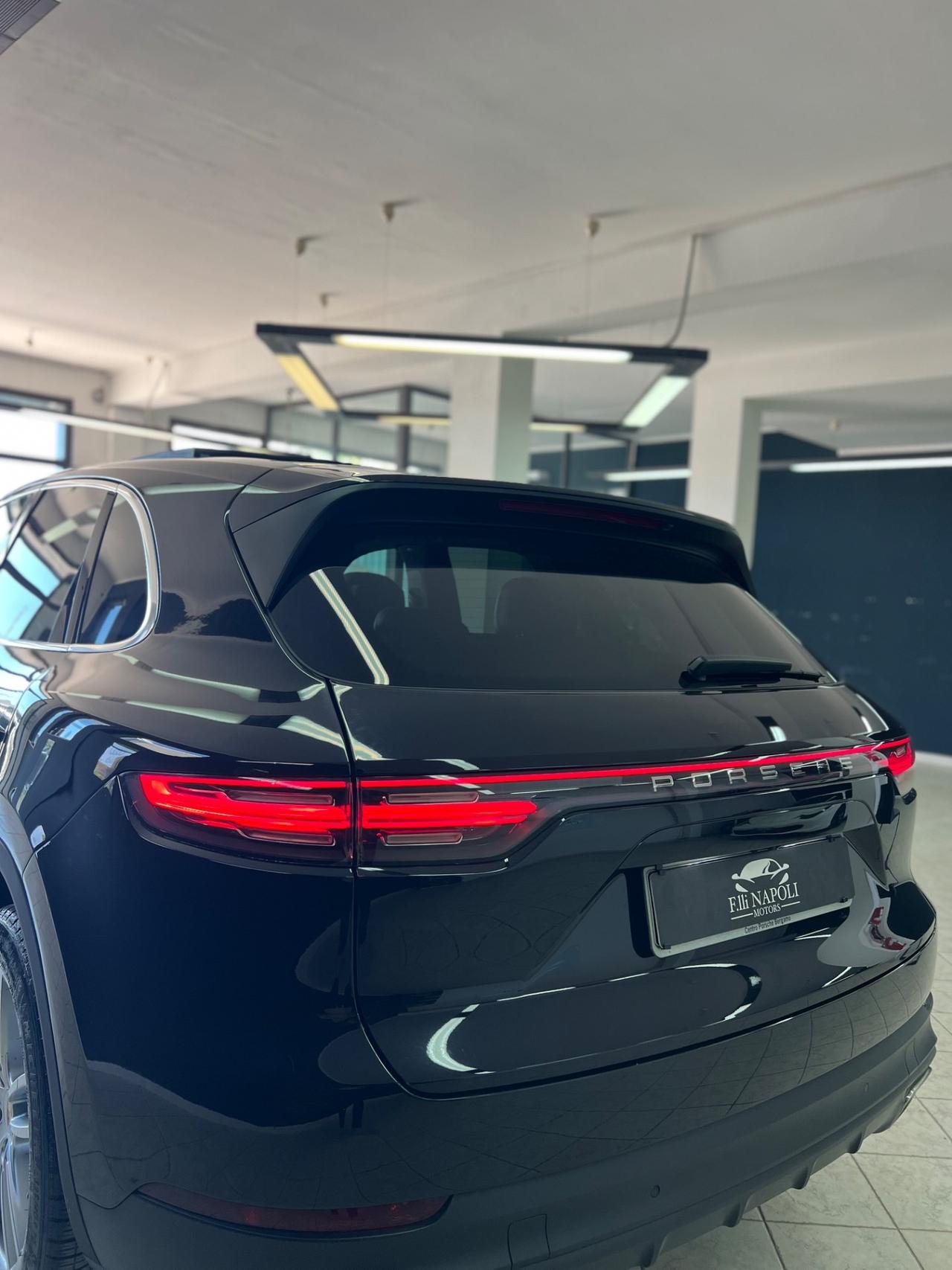 Porsche Cayenne 3.0 V6