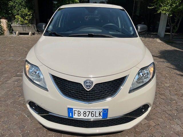 LANCIA Ypsilon 1.2 GPL Neopatentati