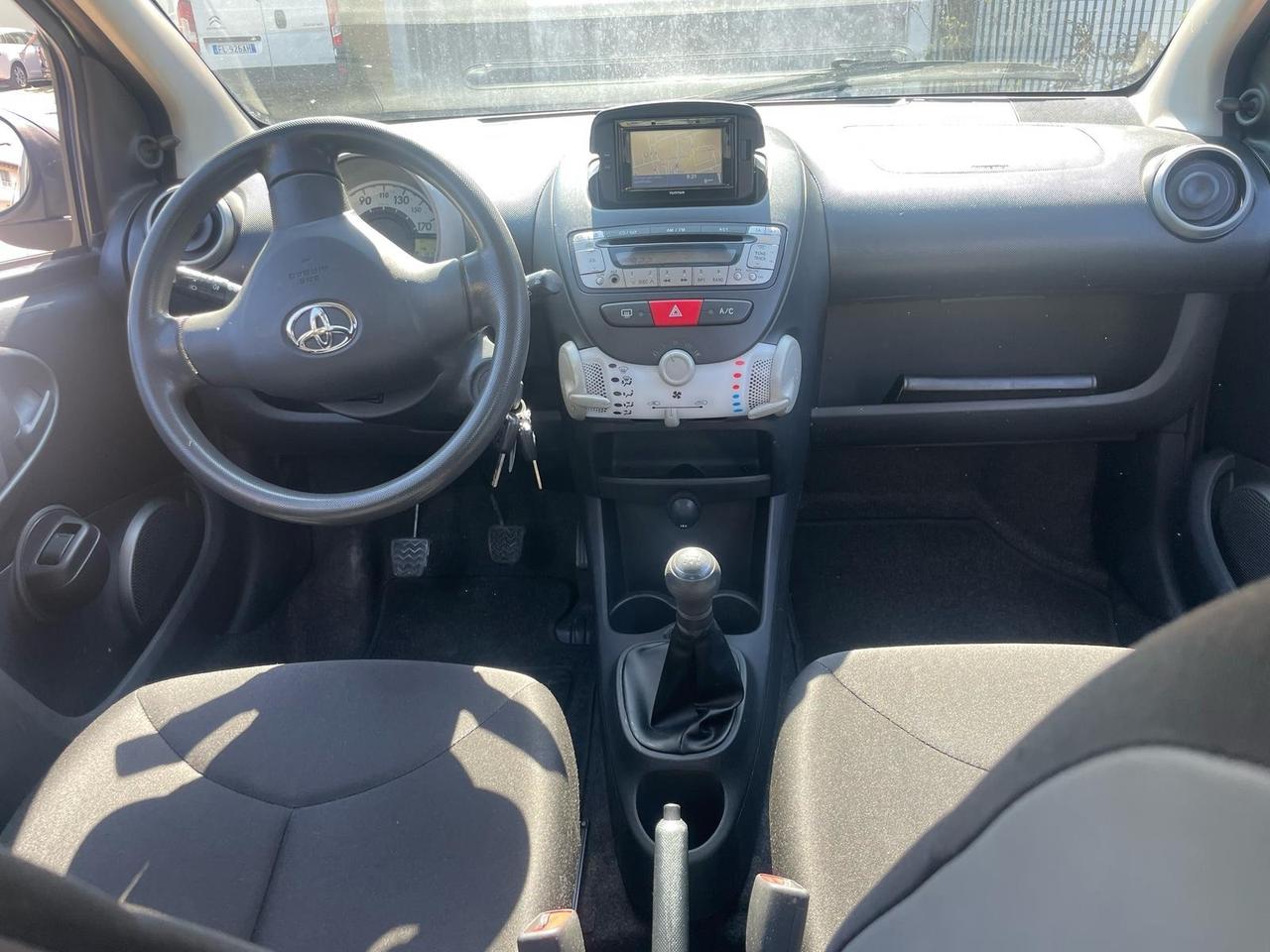 Toyota Aygo 1.0 12V VVT-i 5 porte Lounge Connect