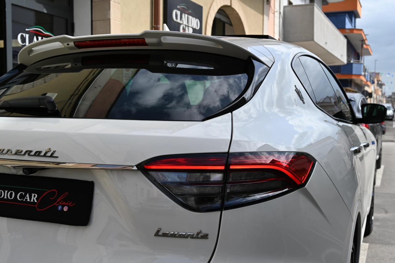 Maserati Levante MHEV 330 CV AWD GT