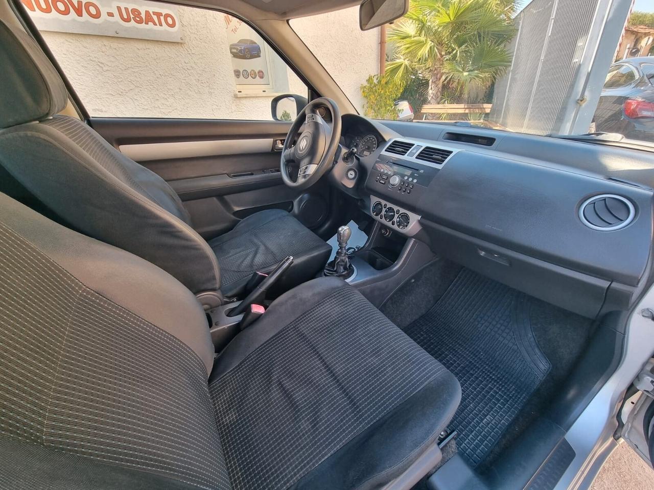Suzuki Swift 1.3 DDiS 3p. GL