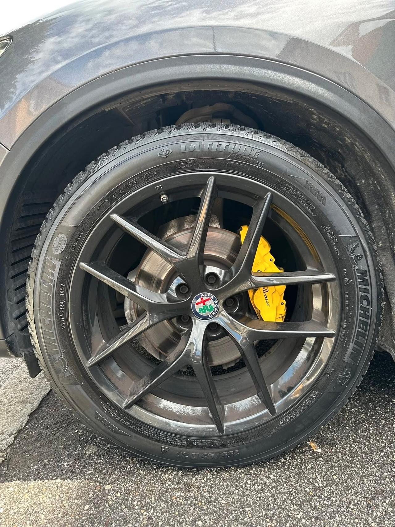 Alfa Romeo Stelvio 2.2 Turbodiesel 190 CV AT8 Q4 Business