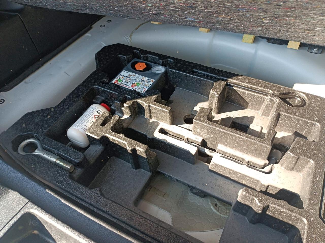 Suzuki Vitara 1.4 Hybrid Top