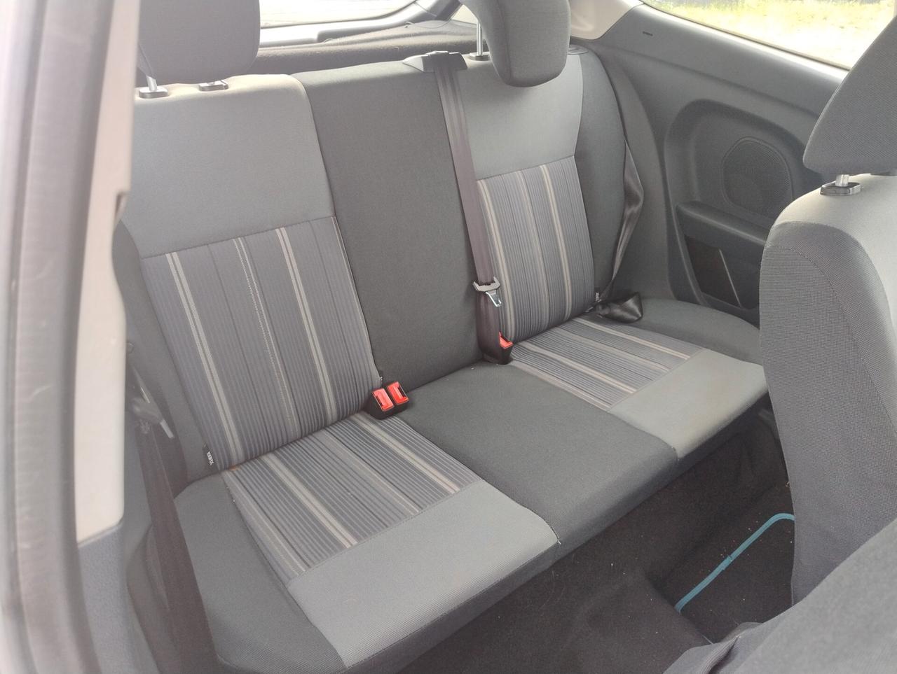 Ford Fiesta 1.4 3 porte Bz.- GPL Titanium