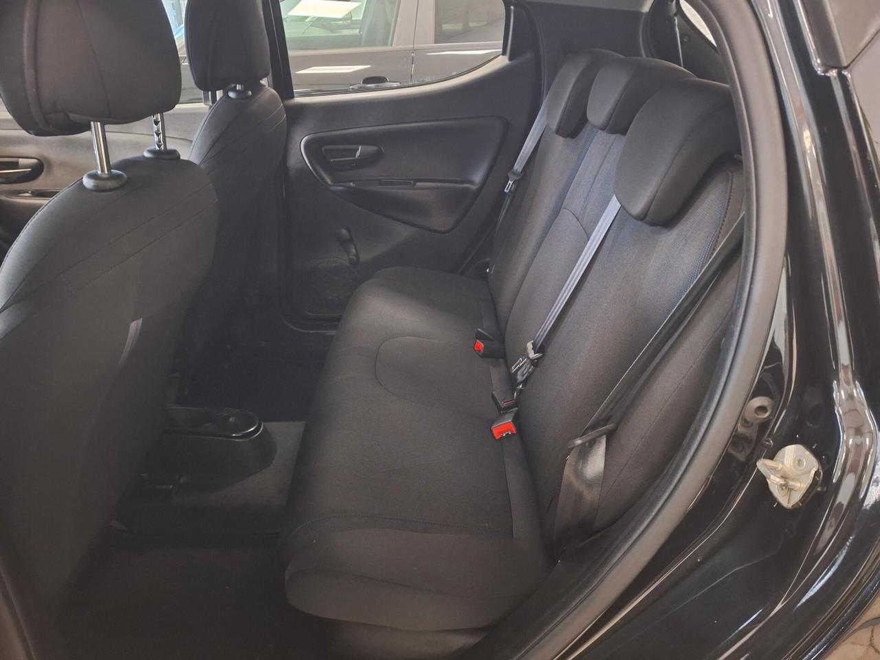 Lancia Ypsilon 1.0 FireFly 5 porte S&S Hybrid Maryne