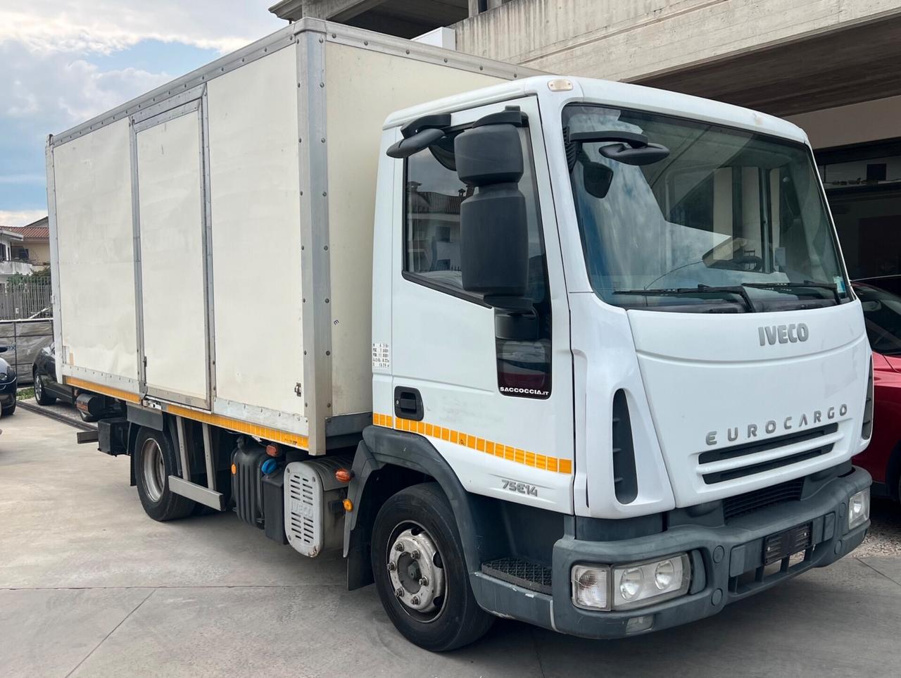 IVECO EUROCARGO 75 E 14 CON SPONDA IDRAULICA