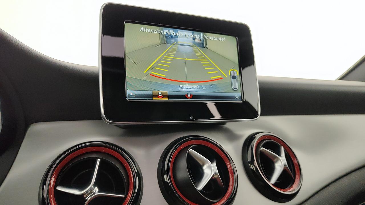 Mercedes-Benz CLA Shooting Brake AMG 45 4matic 360cv auto