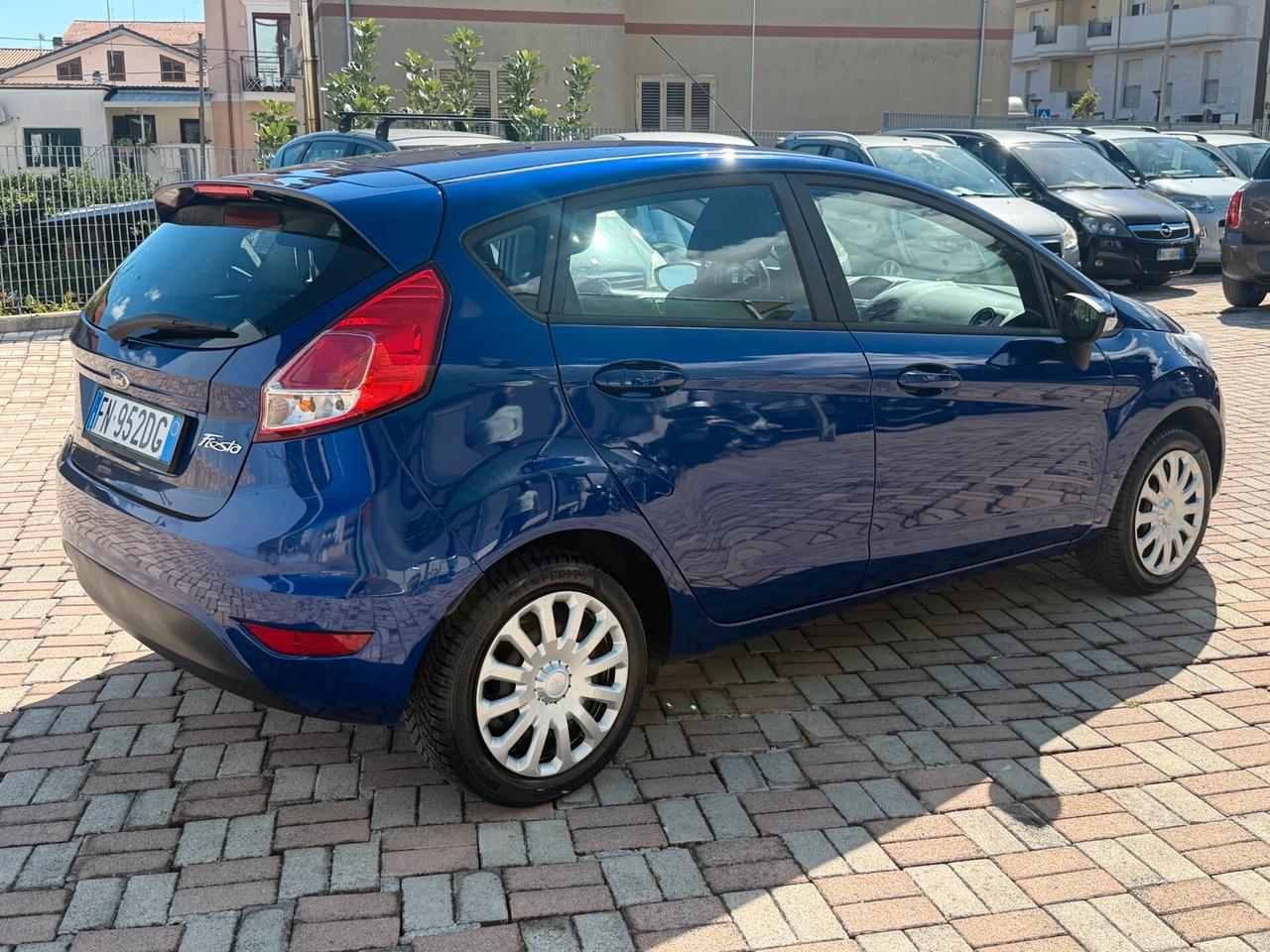 Ford Fiesta 1.2 82CV 5 porte Titanium