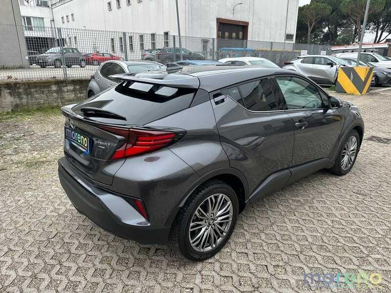Toyota C-HR 1.8h Lounge 2WD e-cvt