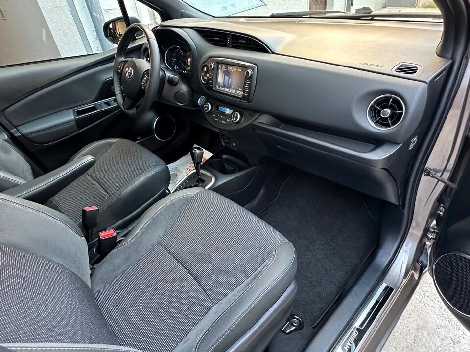 Toyota Yaris 1.5 Hybrid Style