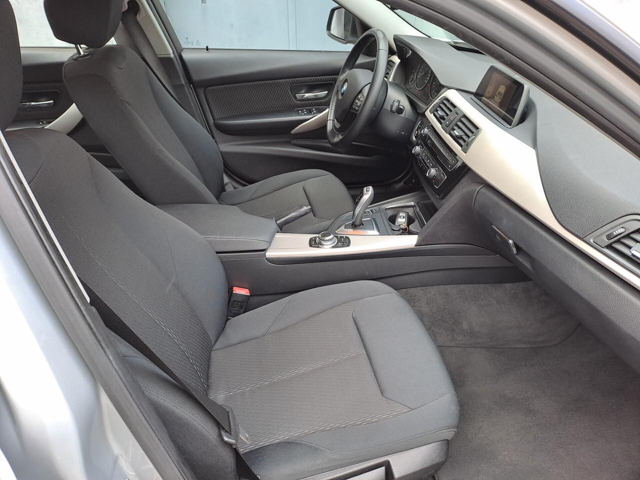 BMW 318D Touring 150CV Business - EURO 6B