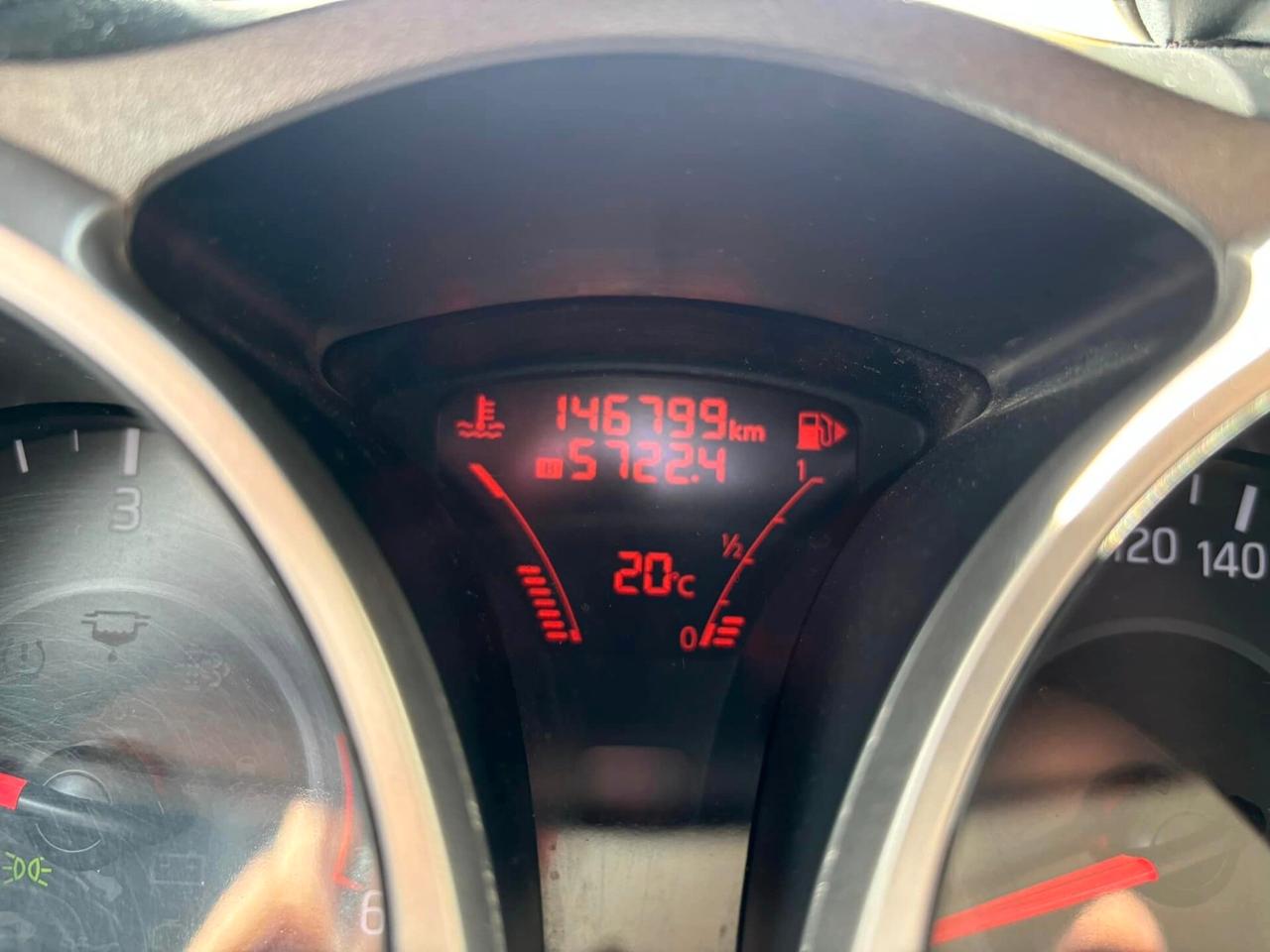 NISSAN JUKE 1.5 - 2015