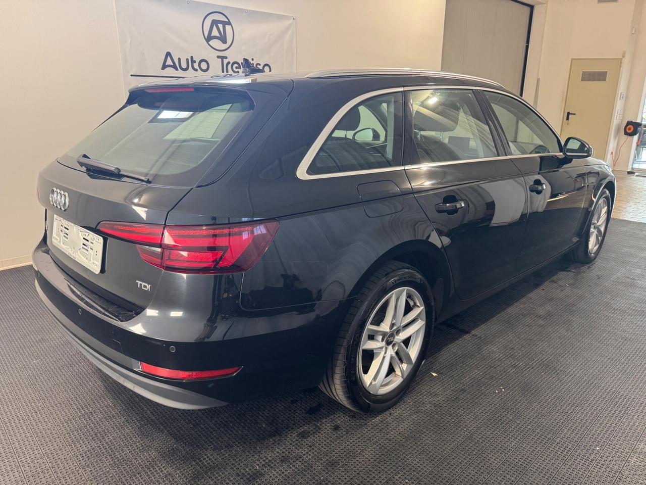 Audi A4 2.0 TDI 150 CV ultra S tronic Sport