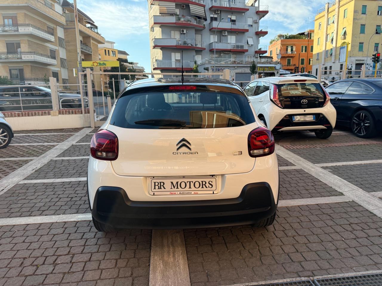 Citroen C3 1.2 PureTech Shine - OTTIME CONDIZIONI !!