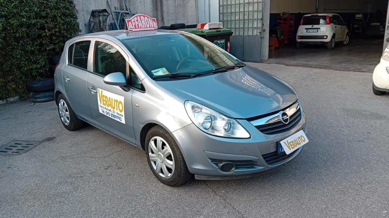 Opel Corsa 1.2 80CV 5 porte GPL-TECH Club