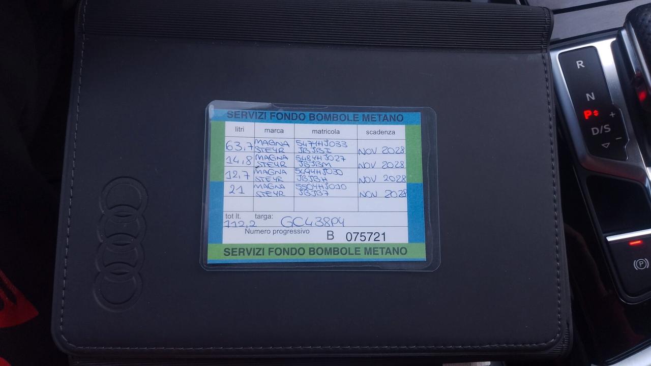 Audi A4 Avant 40 g-tron S tronic line edition 2021